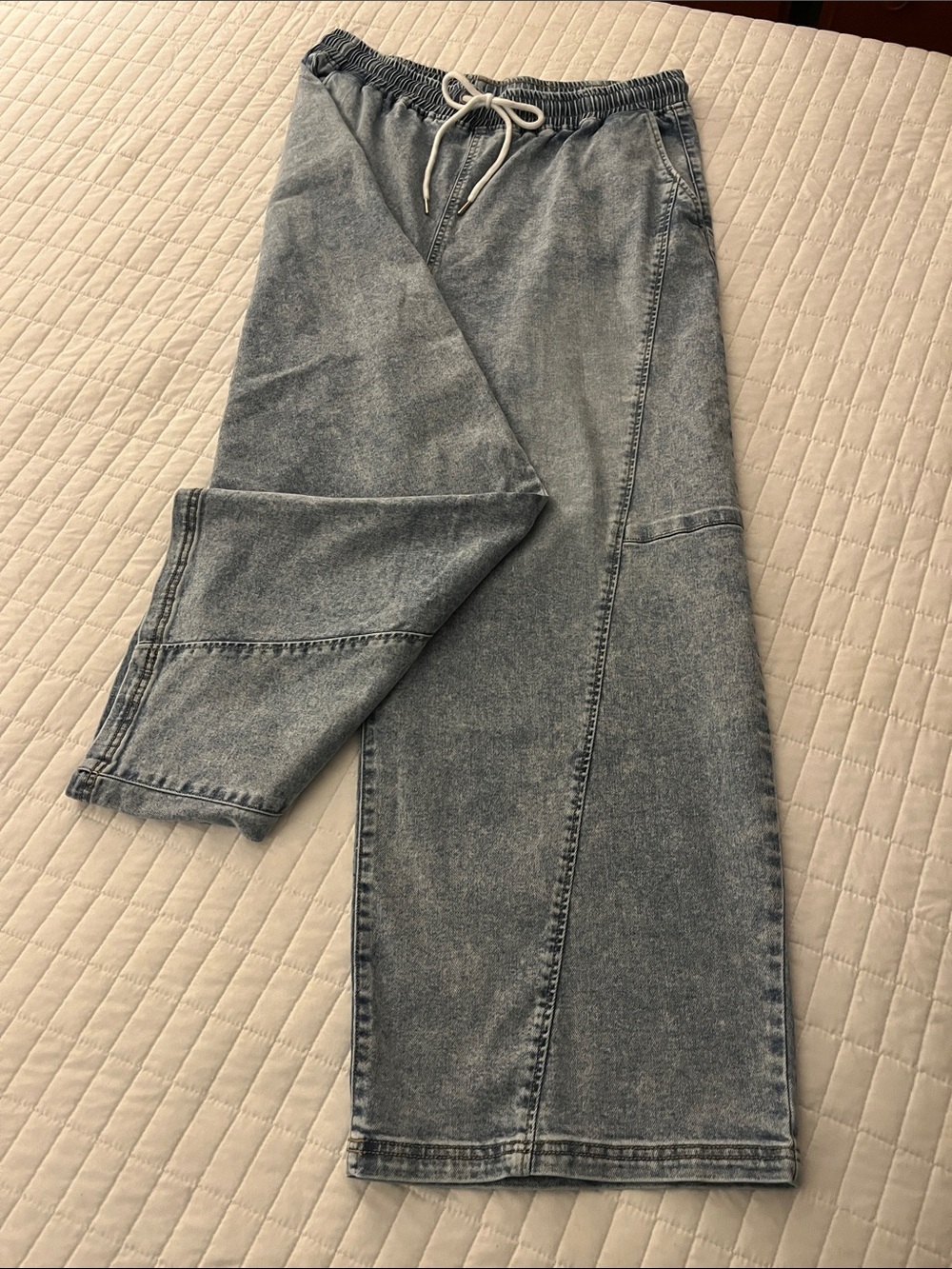 Risen Light Mineral Wash Wide Leg Jeans w/Elastic Drawstring Waist & Seaming